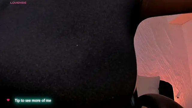 NickyLawson webcam