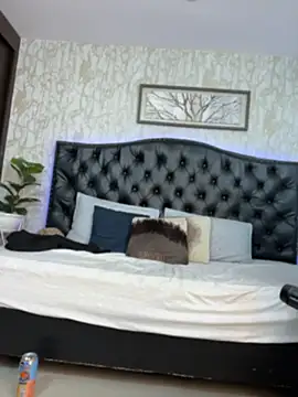 Lander_Cruz Live Web Cam Show