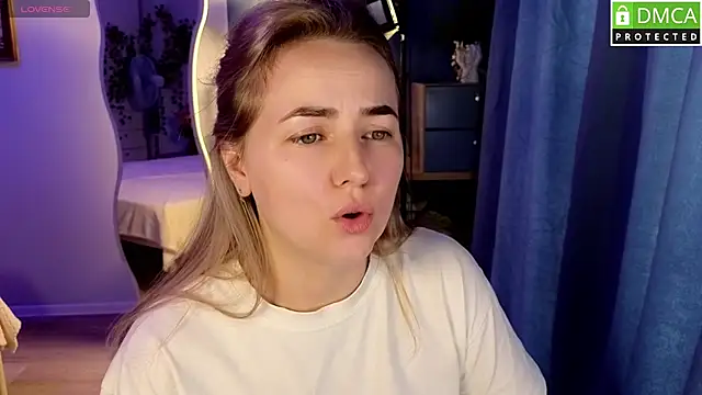 Mira_Mermayd webcam
