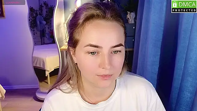 Mira_Mermayd webcam