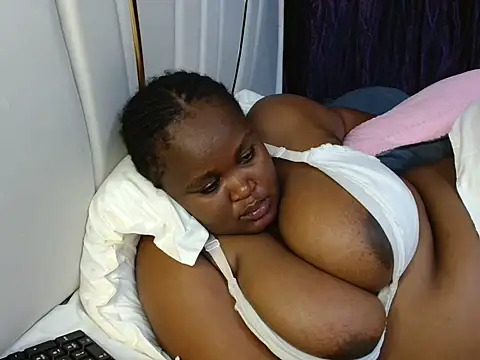 Brizzy_dee webcam