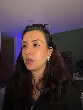 EmaSaenz webcam