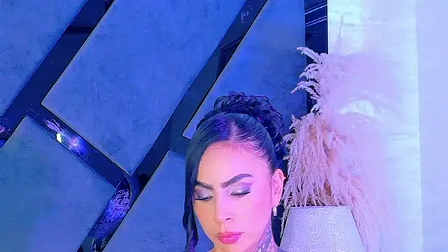 GiahDaniels webcam