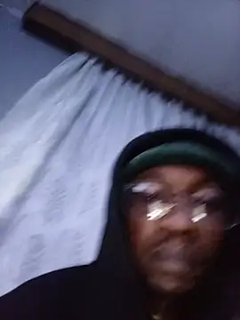 TheeRealShow webcam