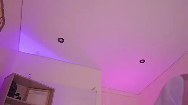 milly_kenner webcam