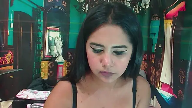 IndiaSexyStripper4u webcam