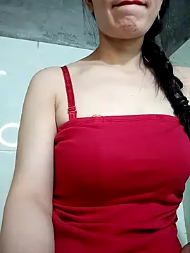 Vyvvyy69 webcam