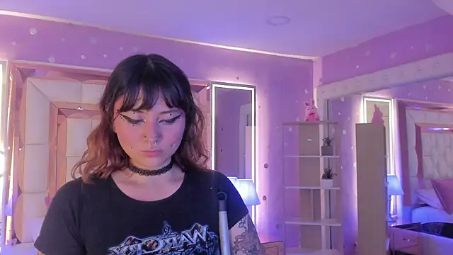 Goldentemptation_ webcam