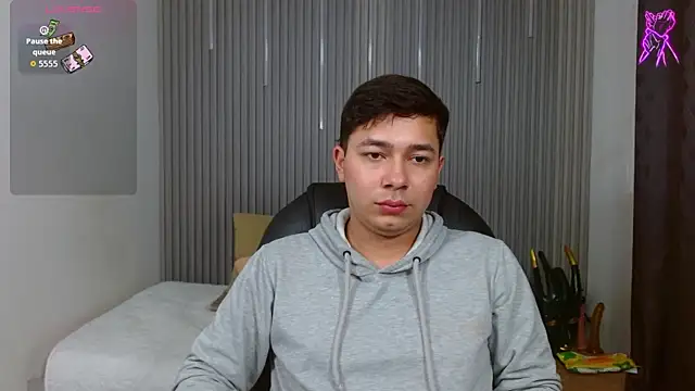 Julian_Smith21 webcam