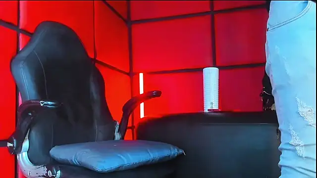 Daniel_huge22 webcam