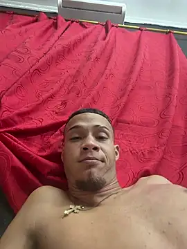 friends_lust_latin webcam