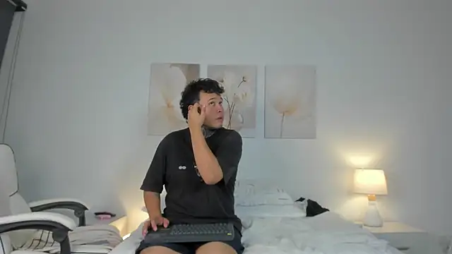 burning_diamond__ webcam