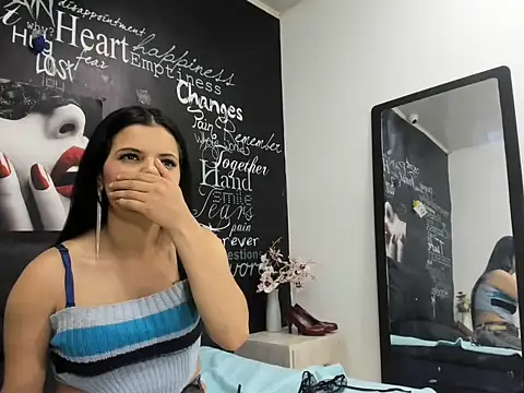mia_exotic1 webcam