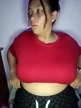 CurvyMilen webcam