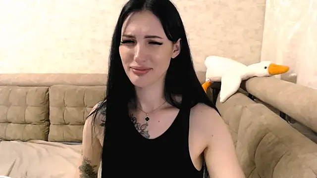 MisssShy_ webcam