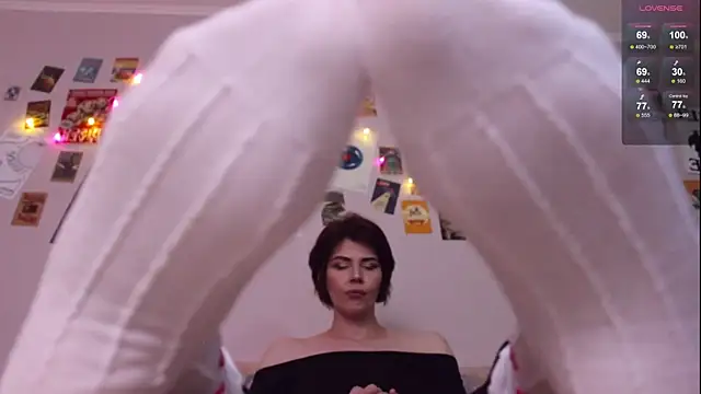 Luna_Blake webcam