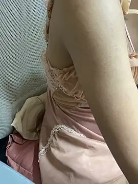 Mina048 webcam