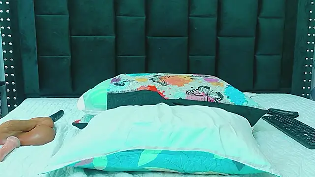 missfoster webcam