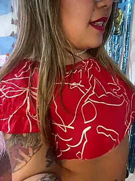 Lindalatina2001 webcam