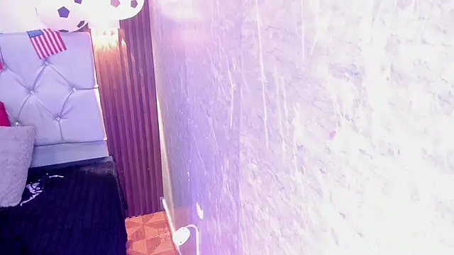 Angela_Basseth webcam