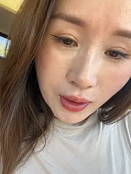 qin205205 webcam