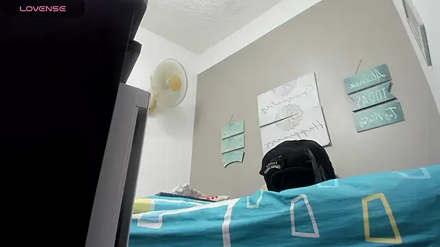 mikaela_s3x webcam