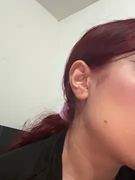 cherry_luna1 - Cherry_Luna1's free webcam - UK Sex Cams