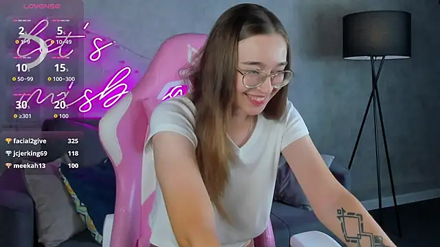 Lucy_Green webcam