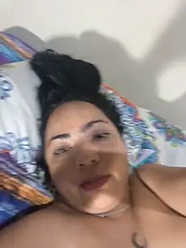 NIKOLE1301 webcam