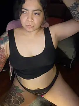 kimmiakiss22 webcam
