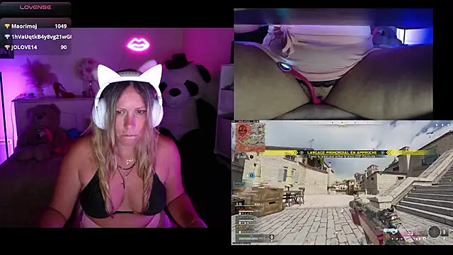 Angie-night webcam