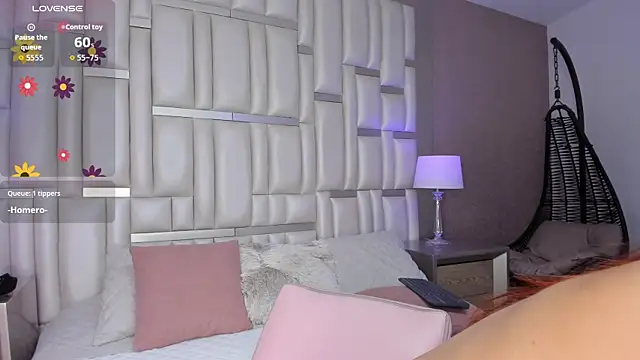 ChloeCartier webcam