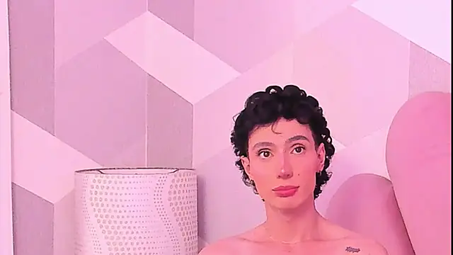 KylieMonnett webcam