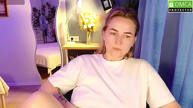 Mira_Mermayd webcam