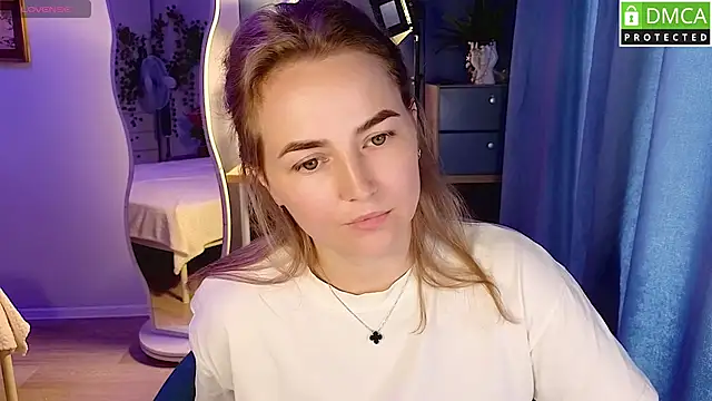 Mira_Mermayd webcam