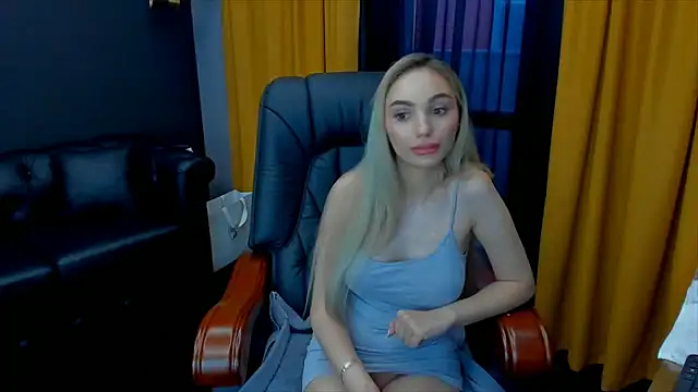 HaleySweet18 webcam