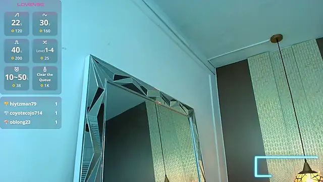 Tiifany_Baker webcam