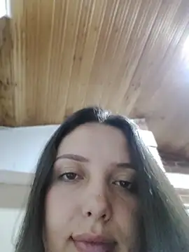 Bella_Karoline webcam