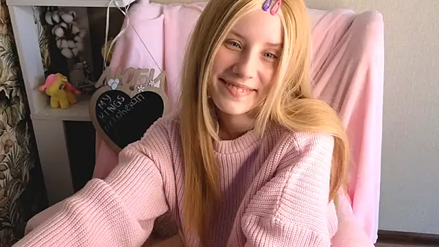 sarakaell webcam