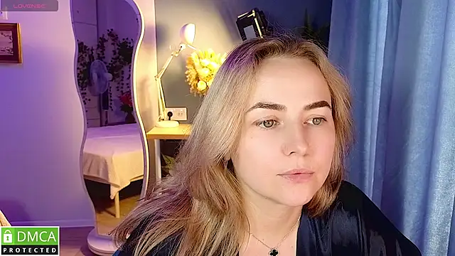 Mira_Mermayd webcam