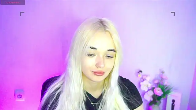 Ashley_S webcam