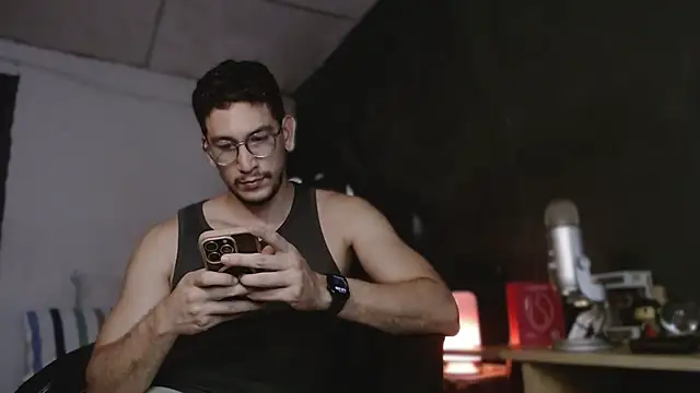 chicoinhibido webcam