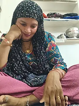 Mohni_love webcam