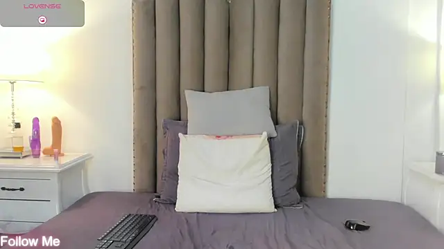 agartha_velvet webcam