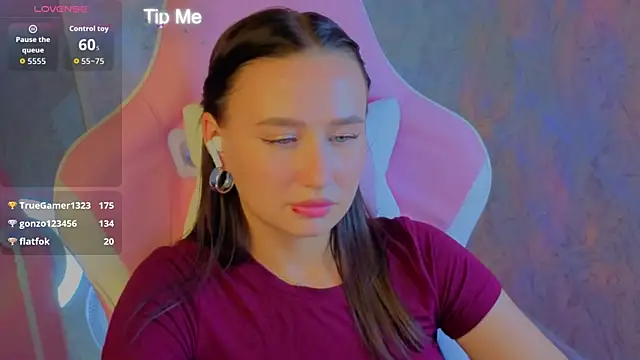 _Kiki_angelll_ webcam
