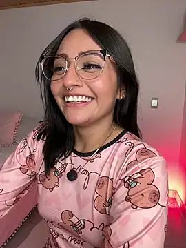 NandaVixen webcam