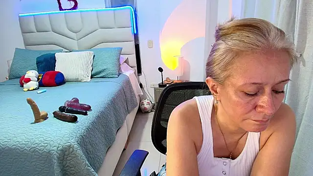 Naty_Stone webcam
