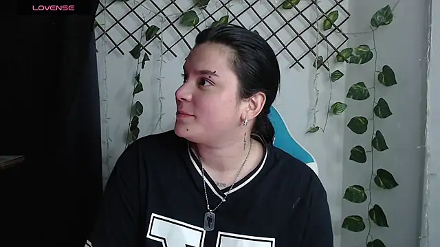 Nika_1_ webcam