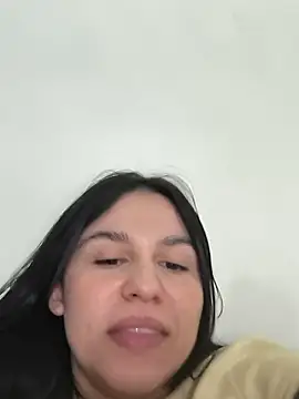 Daniela-rosee webcam