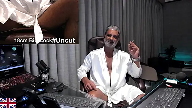OnlineBossUK webcam
